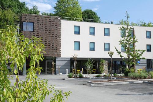 Ibis Budget Archamps Porte de Genève : Hotel proche de La Muraz