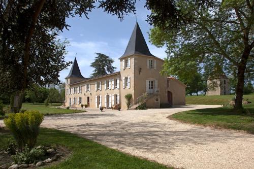 Maison d'Hôtes Les Bruhasses : Chambres d'hotes/B&B proche de Castelnau-sur-l'Auvignon