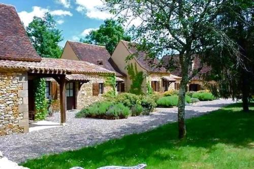 Le Domaine de la Millasserie : Chambres d'hotes/B&B proche de Badefols-sur-Dordogne