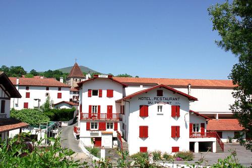 Hôtel Le Trinquet : Hotel proche de Cambo-les-Bains