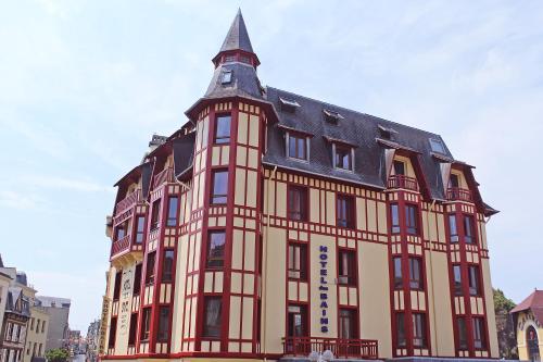 Hotel Des Bains : Hotel proche de Yquelon