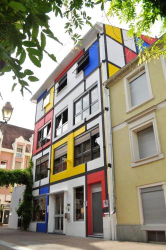 Maison Mondrian : Chambres d'hotes/B&B proche de Mulhouse