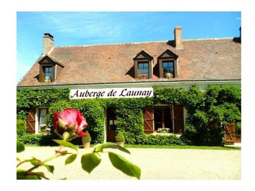 Auberge De Launay : Hotel proche de Veuves