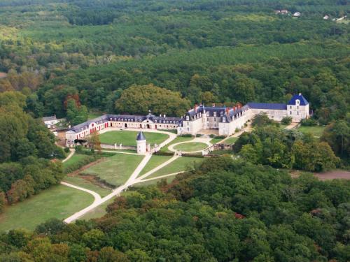 Chambres d'hôtes au Château de Gizeux : Chambres d'hotes/B&B proche de Chalonnes-sous-le-Lude