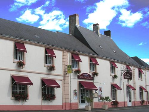 Logis L'Auberge Alsacienne : Hotel proche de Thorée-les-Pins