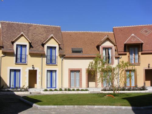 Les Belleme Golf Apartments : Hebergement proche de Saint-Maurice-sur-Huisne