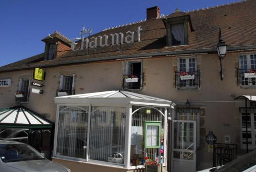 Hotel Chez Chaumat : Hotel proche de Tortezais