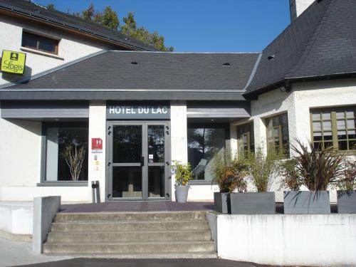 Hotel-Restaurant Du Lac : Hotel proche de Montbazon