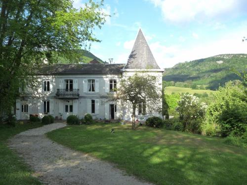 Résidence de Vaux : Chambres d'hotes/B&B proche de Montmarlon