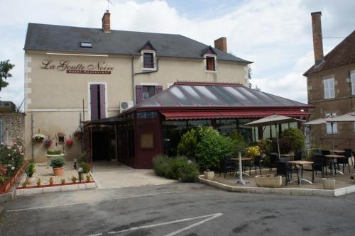 Hotel Restaurant La Goutte Noire : Hotel proche de Sazeray