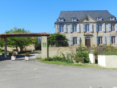 Château Sauvéméa : Hebergement proche de Pouydraguin