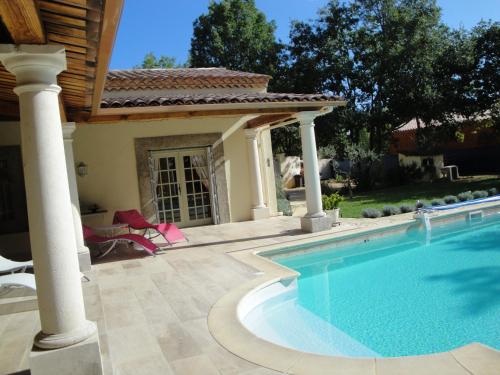 Chambre d'Hôte Couguiolet - avec piscine : Chambres d'hotes/B&B proche de Brignon