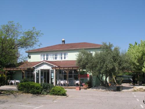 Fasthotel Montpellier Baillargues : Hotel proche de Restinclières