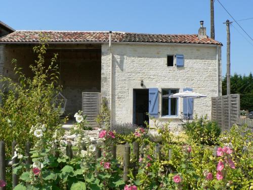 La Petite Maison : Hebergement proche de Brieuil-sur-Chizé