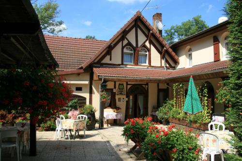 Logis Doubs Rivage : Hotel proche d'Authumes