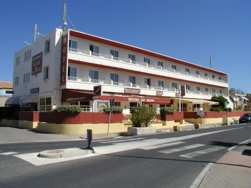 Hôtel du Midi Plage : Hotel proche de Palavas-les-Flots
