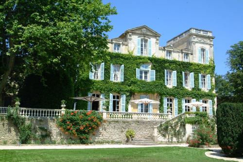 Chateau de Varenne : Hotel proche de Châteauneuf-du-Pape