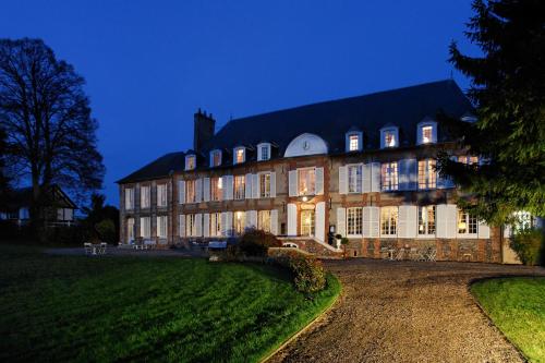 Hotel The Originals Château du Landel (ex Relais du Silence) : Hotel proche de Gerberoy