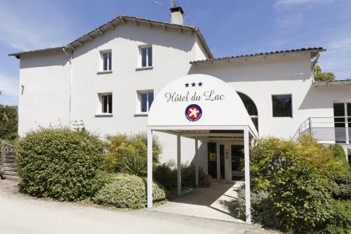 Hotel du Lac Foix : Hotel proche de Prayols