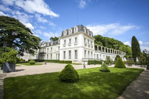 Chateau De Rochecotte : Hotel proche de Rigny-Ussé