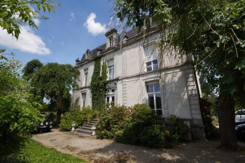 Le Clos Domremy : Chambres d'hotes/B&B proche de Saint-Amand-sur-Ornain
