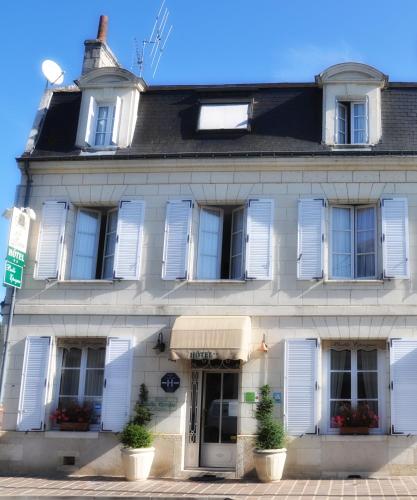 Belle Epoque : Hotel proche de Cravant-les-Côteaux