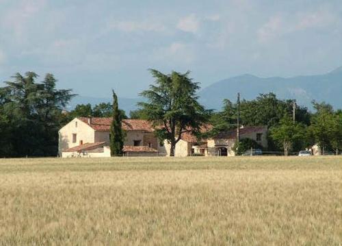 Les Gîtes De La Chérine : Hebergement proche d'Allemagne-en-Provence