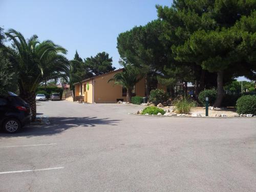 Campanile Perpignan Sud : Hotel proche de Montescot