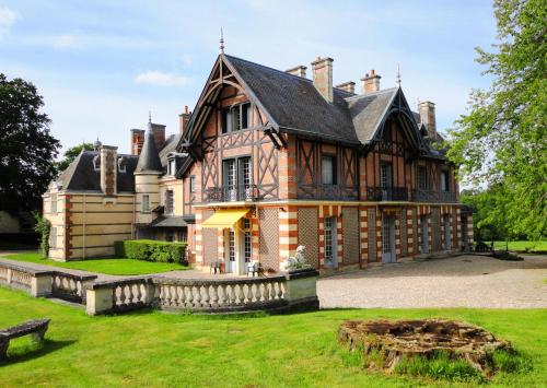 B&B Chateau De La Faye : Chambres d'hotes/B&B proche d'Oizon