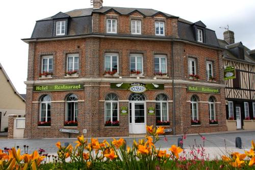 Auberge de la Houssaye : Hotel proche de Fontaine-la-Louvet