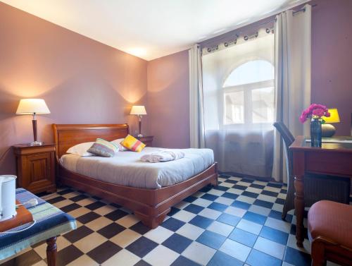 Auberge du Manet : Hotel proche de Bois-d'Arcy