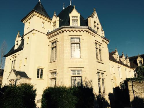 Le Castel Ecossais : Chambres d'hotes/B&B proche de Péroy-les-Gombries