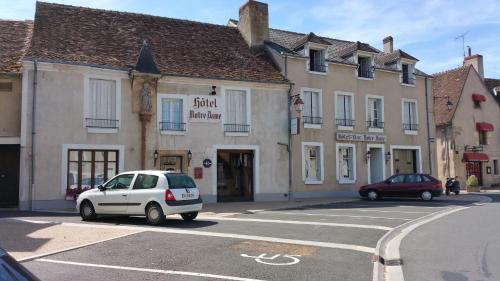Hotel A Notre Dame : Hotel proche de Cluis