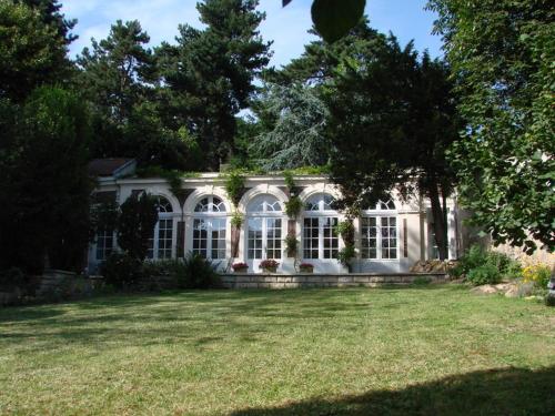 L'Orangerie White-Palacio : Appartement proche de Vélizy-Villacoublay