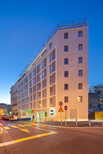 B&B Hôtel Marseille Centre La Joliette : Hotel proche du 16e Arrondissement de Marseille