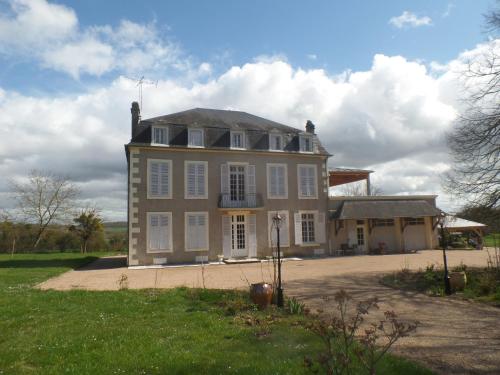 La Maison de ma Tante : Chambres d'hotes/B&B proche de Saint-Aubin-les-Forges
