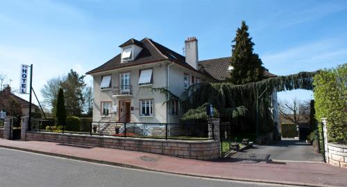 Belvedere Montargis Amilly : Hotel proche de Ferrières-en-Gâtinais
