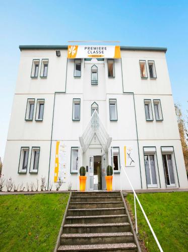 Premiere Classe Cergy Saint Christophe : Hotel proche d'Ivry-le-Temple