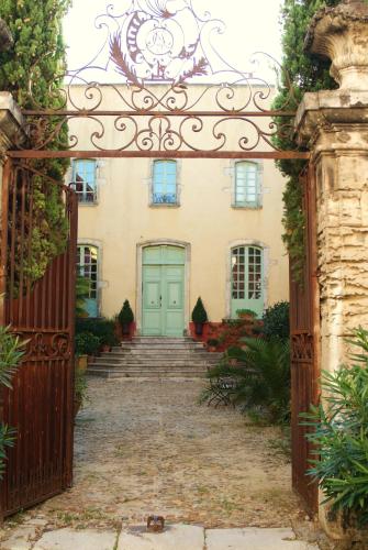 Demeure de Digoine Chambre d'Hotes : Chambres d'hotes/B&B proche de Saint-Martin-d'Ardèche