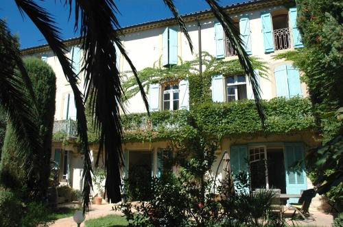 Le Jardin d'Homps : Chambres d'hotes/B&B proche de Castelnau-d'Aude