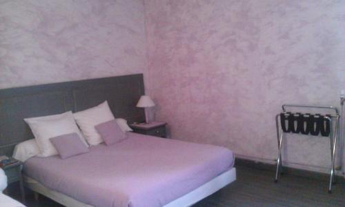 HOTEL RESTAURANT LE SAINT PIERRE Grand Périgueux : Hotel proche de Fossemagne