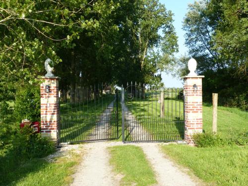 Paardenhof Guesthouse : Chambres d'hotes/B&B proche de Godewaersvelde