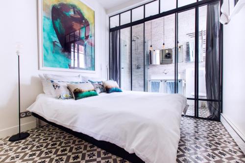 Romantic Artist Room Montmartre Bed & Breakfast : Chambres d'hotes/B&B proche du 18e Arrondissement de Paris