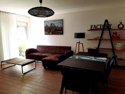 Appart' attitude - pop lounge/cosy blue : Appartement proche de Lattes