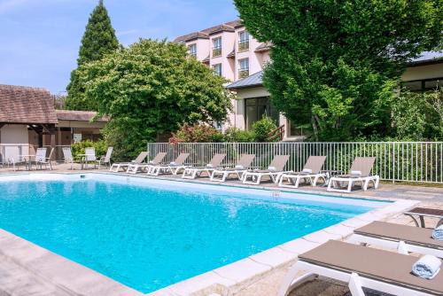 Hôtel Vacances Bleues Les Jardins de Deauville : Hotel proche de Coudray-Rabut