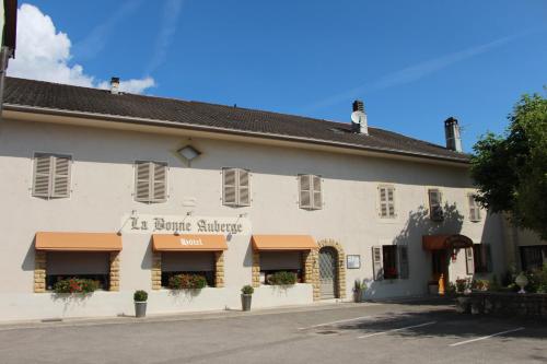 La Bonne Auberge : Hotel proche de Les Molunes