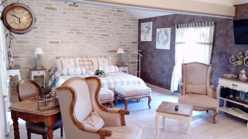 B&B Nuits Campagnardes : Chambres d'hotes/B&B proche de Lespinoy
