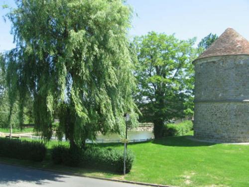 Gîte du Chateaufort : Hebergement proche de Mons-en-Montois