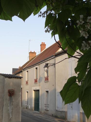 Les Viviers Maison d'hôtes B&B : Chambres d'hotes/B&B proche de Fontenay-sur-Loing