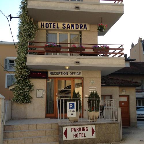 Hotel Sandra : Hotel proche de Siévoz
